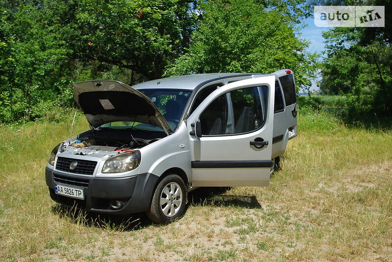 Мінівен Fiat Doblo 2007 в Києві