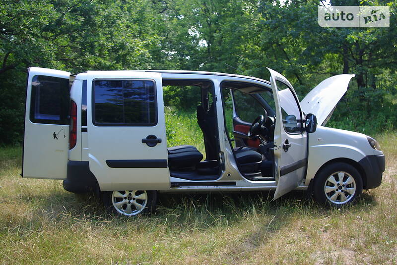 Мінівен Fiat Doblo 2007 в Києві