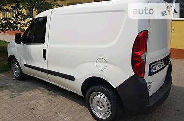 Вантажопасажирський фургон Fiat Doblo 2011 в Вінниці