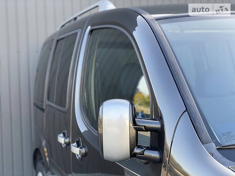 Универсал Fiat Doblo 2008 в Дрогобыче