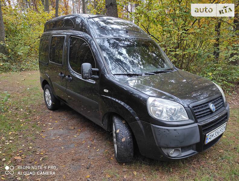 Минивэн Fiat Doblo 2008 в Житомире