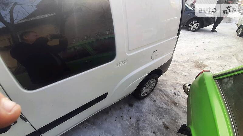 Минивэн Fiat Doblo 2008 в Турке