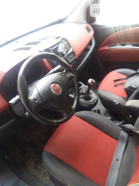Минивэн Fiat Doblo 2011 в Луцке