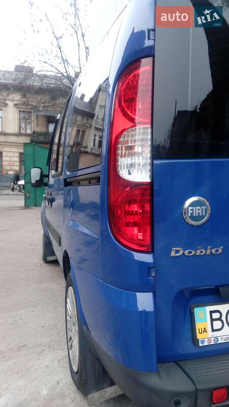 Минивэн Fiat Doblo 2006 в Львове