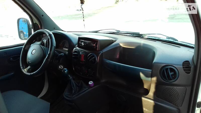 Универсал Fiat Doblo 2001 в Дрогобыче