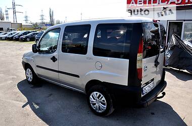 Мінівен Fiat Doblo 2004 в 