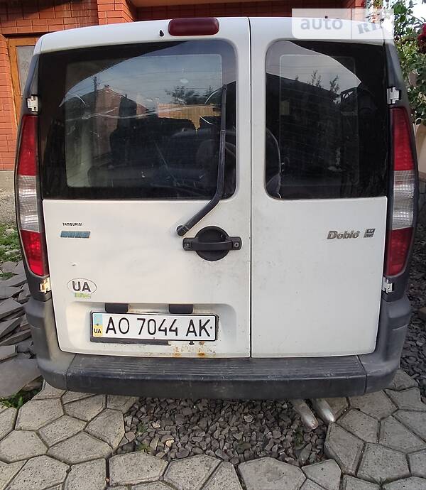 Универсал Fiat Doblo 2004 в Мукачево