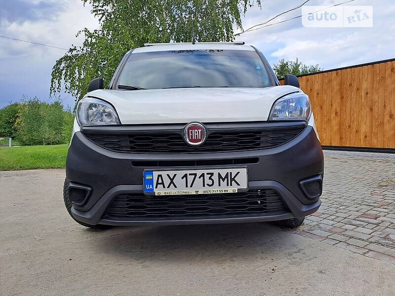 Вантажний фургон Fiat Doblo 2017 в Харкові