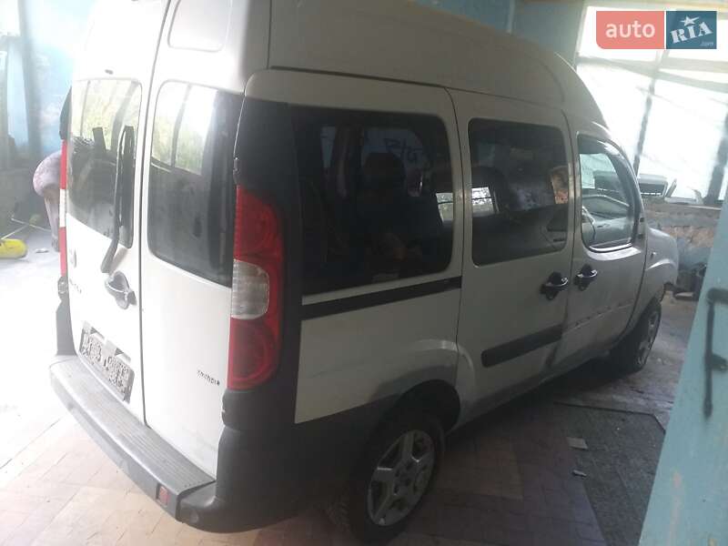 Универсал Fiat Doblo 2006 в Сарнах