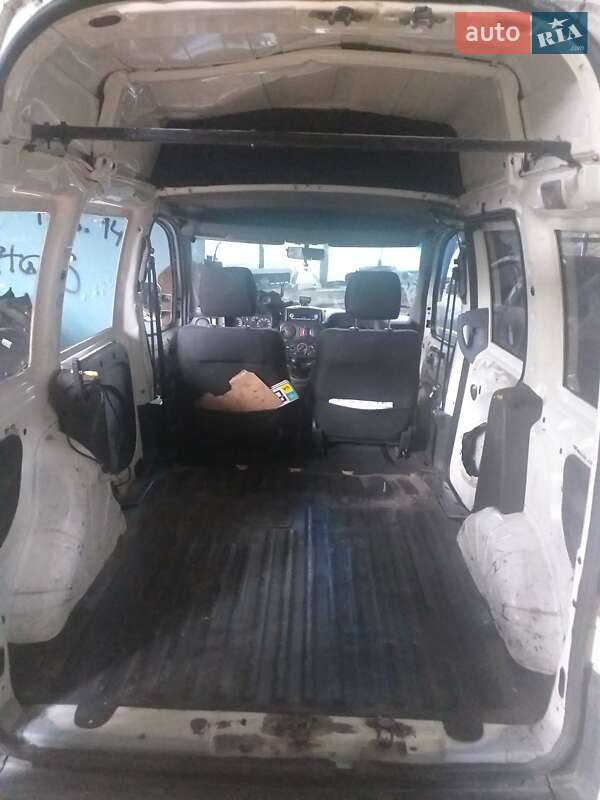 Универсал Fiat Doblo 2006 в Сарнах
