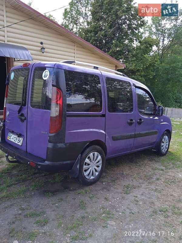 Минивэн Fiat Doblo 2008 в Дрогобыче