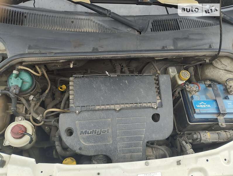 Грузовой фургон Fiat Doblo 2006 в Запорожье