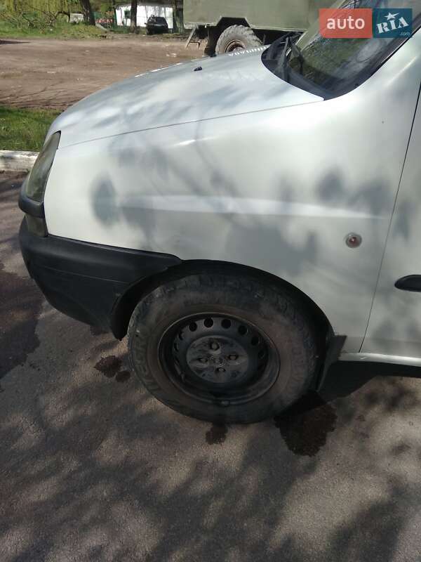 Минивэн Fiat Doblo 2004 в Трускавце
