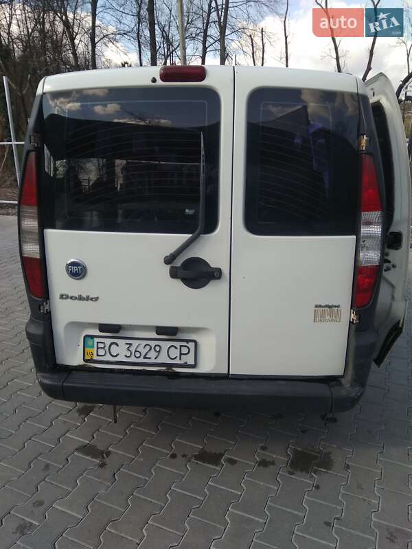 Минивэн Fiat Doblo 2004 в Трускавце