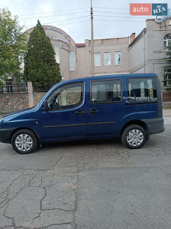 Минивэн Fiat Doblo 2004 в Запорожье