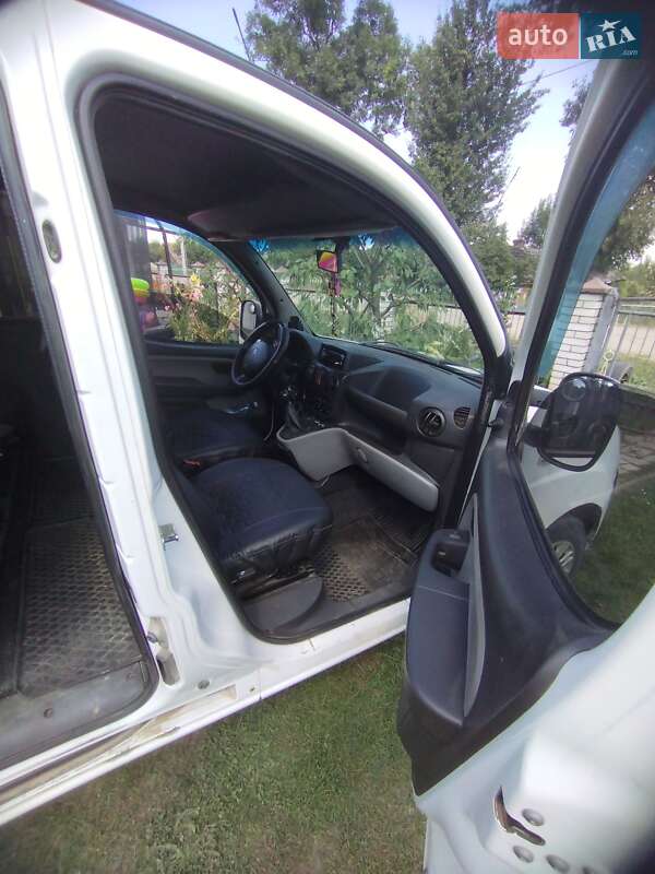 Минивэн Fiat Doblo 2007 в Ходорове