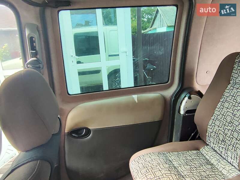 Минивэн Fiat Doblo 2006 в Летичеве фото 10 Минивэн Fiat Doblo 2006 в Летичеве
