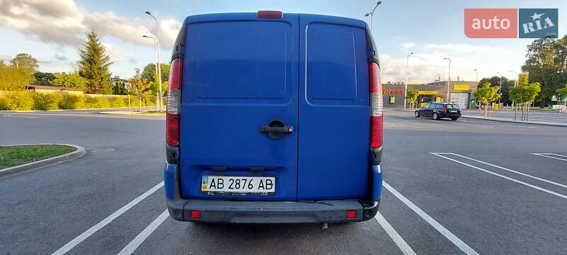 Минивэн Fiat Doblo 2006 в Виннице
