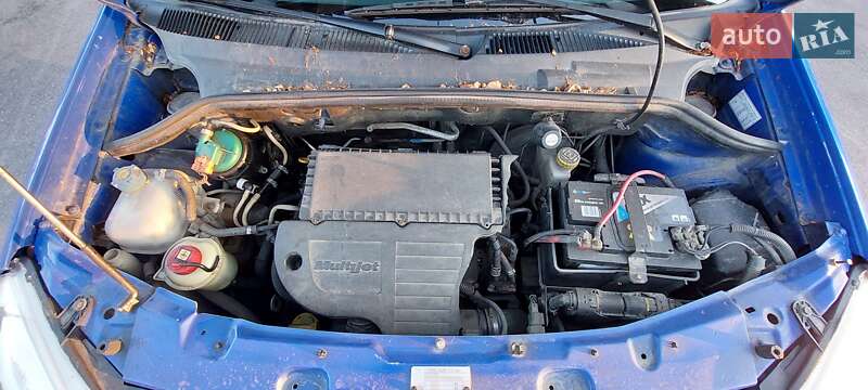 Минивэн Fiat Doblo 2006 в Виннице