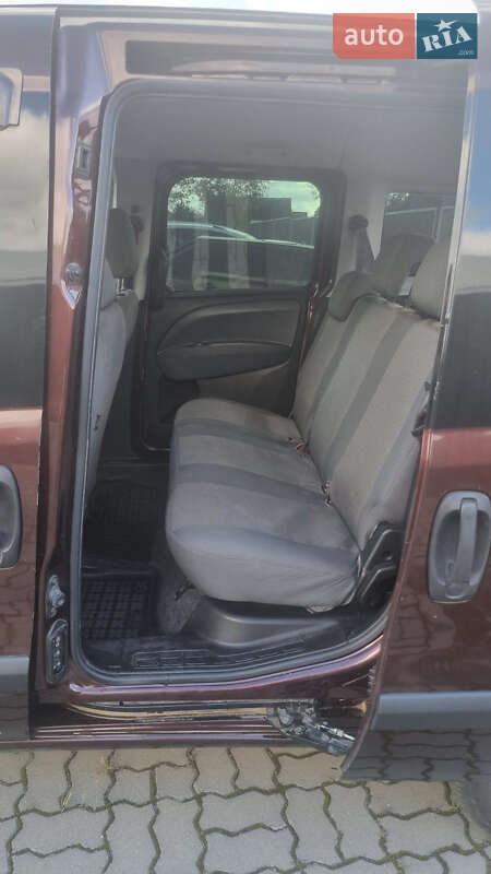 Минивэн Fiat Doblo 2013 в Яворове