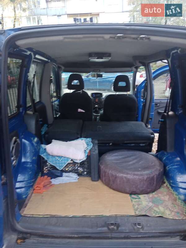 Минивэн Fiat Doblo 2007 в Киеве