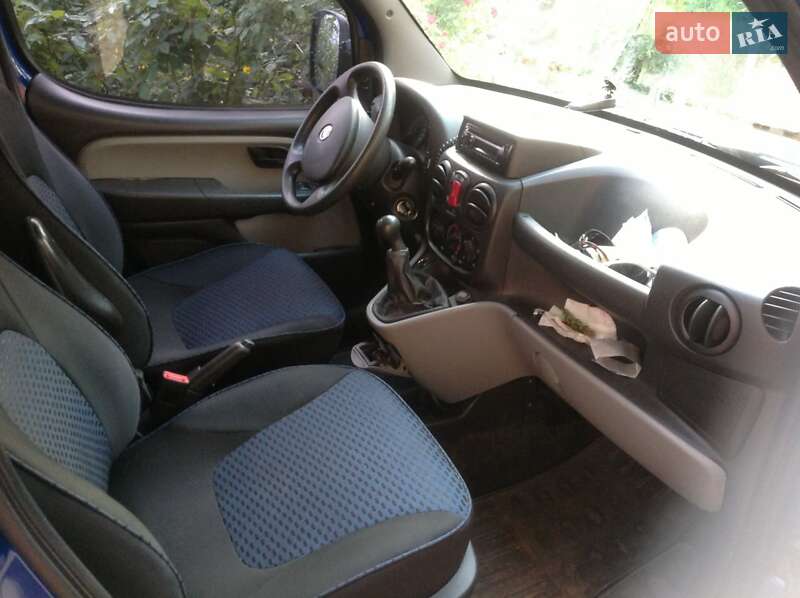 Минивэн Fiat Doblo 2009 в Житомире