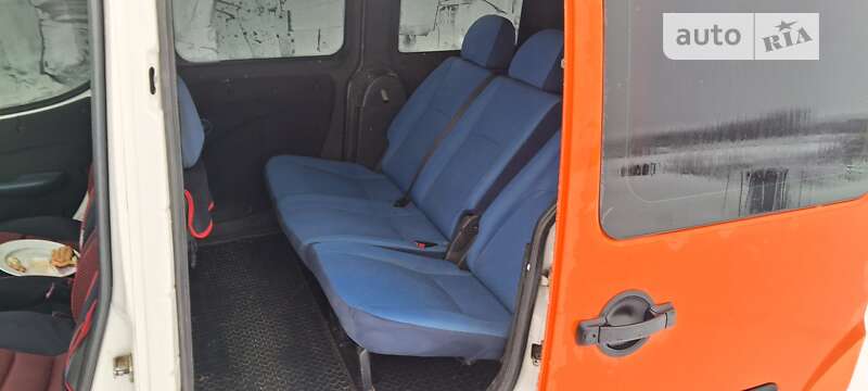 Минивэн Fiat Doblo 2003 в Шумске