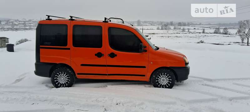 Минивэн Fiat Doblo 2003 в Шумске