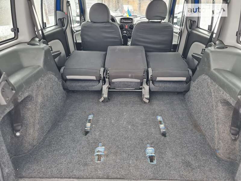 Минивэн Fiat Doblo 2008 в Вараше фото 15 Минивэн Fiat Doblo 2008 в Вараше