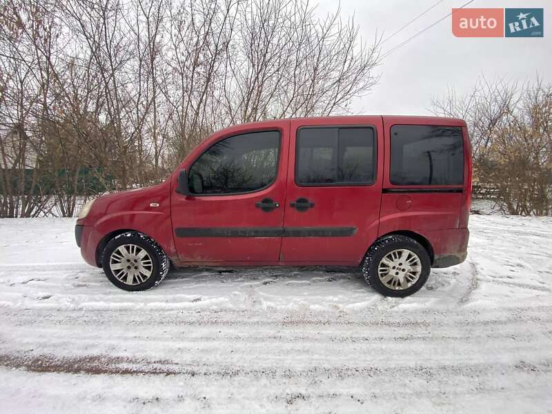 Минивэн Fiat Doblo 2008 в Киеве фото 5 Минивэн Fiat Doblo 2008 в Киеве