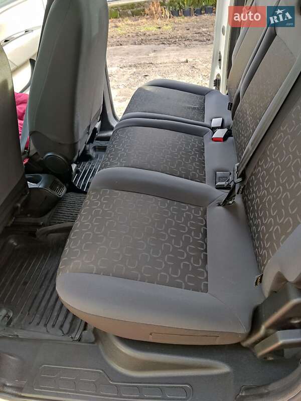 Минивэн Fiat Doblo 2014 в Сокирянах