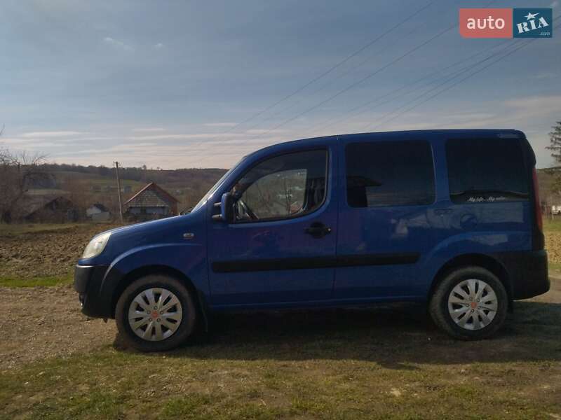 Минивэн Fiat Doblo 2007 в Черновцах
