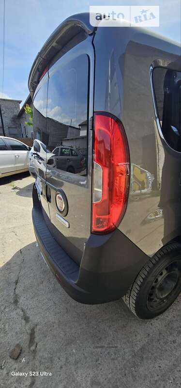 Минивэн Fiat Doblo 2017 в Тячеве фото 16 Минивэн Fiat Doblo 2017 в Тячеве