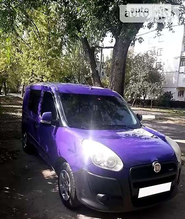 Мінівен Fiat Doblo 2010 в Дніпрі