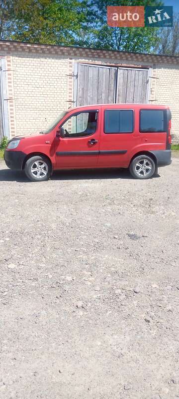 Минивэн Fiat Doblo 2007 в 