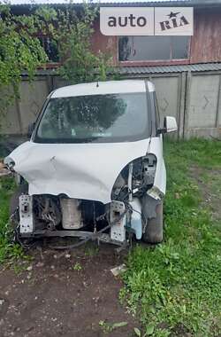 Минивэн Fiat Doblo 2014 в Червонограде