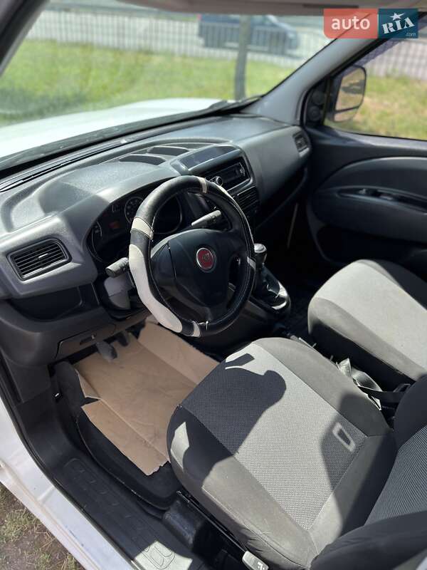 Грузопассажирский фургон Fiat Doblo 2013 в Днепре фото 3 Грузопассажирский фургон Fiat Doblo 2013 в Днепре