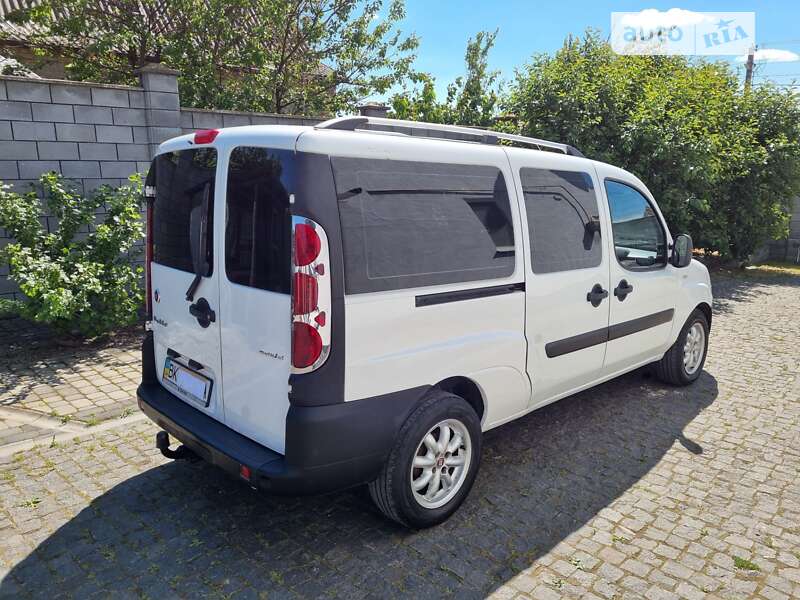 Минивэн Fiat Doblo 2008 в Ровно