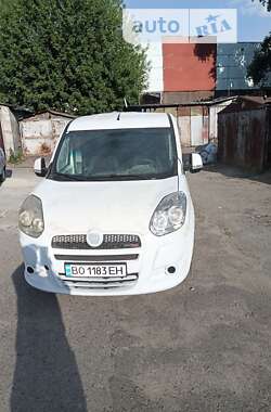 Минивэн Fiat Doblo 2010 в Киеве