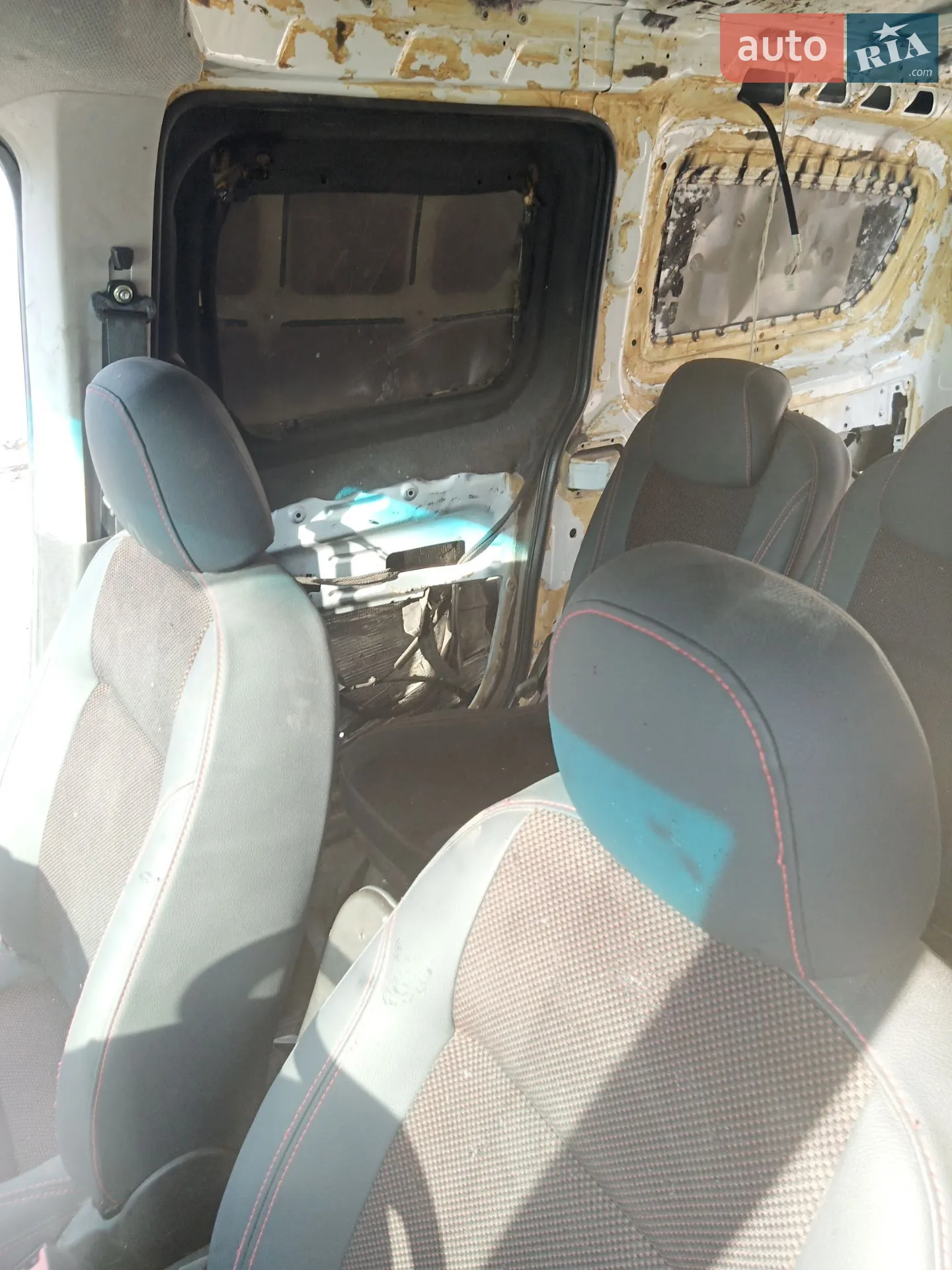 2010 Fiat Doblo - мініатюра 10