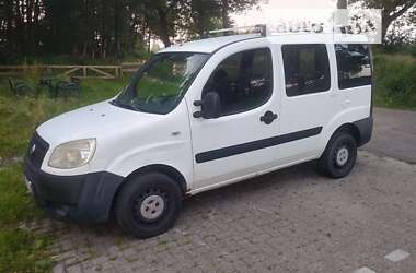 Мінівен Fiat Doblo 2009 в Києві