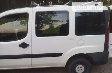 Мінівен Fiat Doblo 2009 в Києві