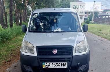 Мінівен Fiat Doblo 2011 в Києві