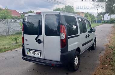 Мінівен Fiat Doblo 2011 в Києві