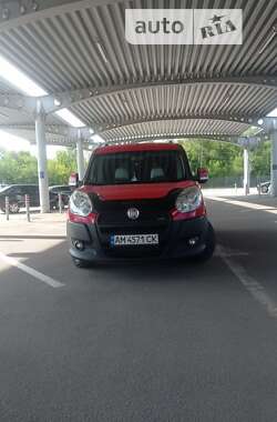 Мінівен Fiat Doblo 2011 в Запоріжжі