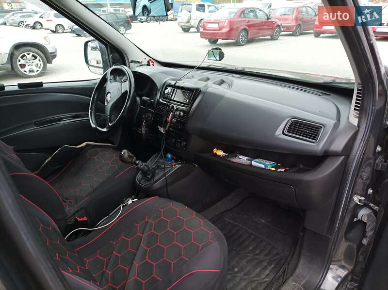 Мінівен Fiat Doblo 2010 в Львові
