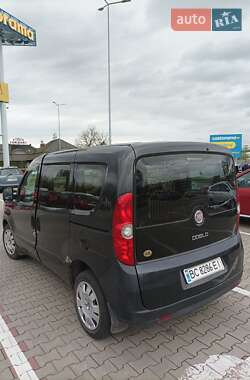 Минивэн Fiat Doblo 2010 в 