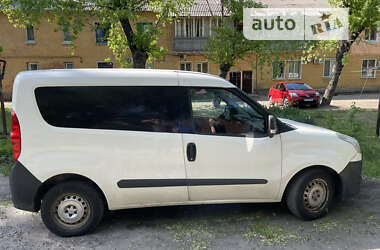 Грузовой фургон Fiat Doblo 2011 в 