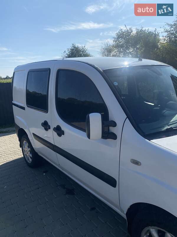 Минивэн Fiat Doblo 2006 в Сторожинце фото 3 Минивэн Fiat Doblo 2006 в Сторожинце
