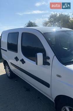 Минивэн Fiat Doblo 2006 в 